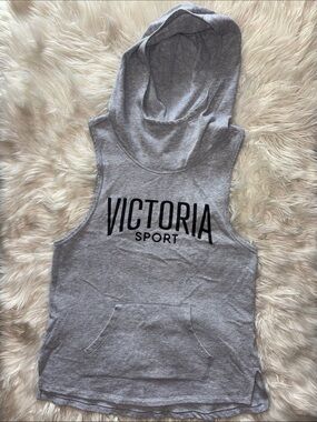 Victoria sport tank vest